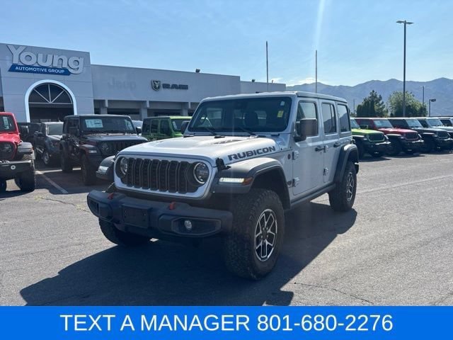 Used 2024 Jeep Wrangler Unlimited Rubicon AWD/4WD image 2