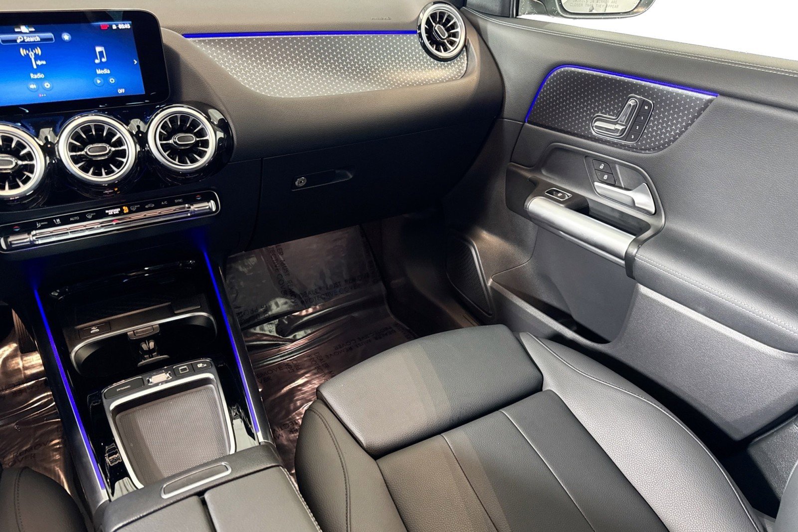 Certified 2025 Mercedes-Benz GLA 250 image 21