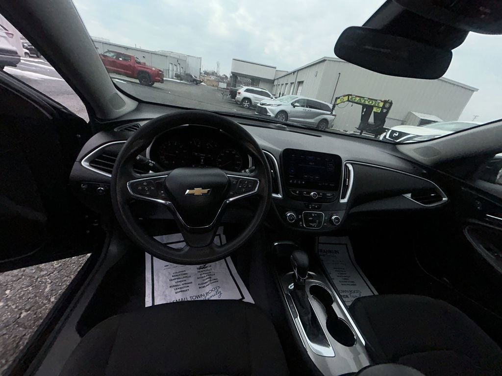 Used 2021 Chevrolet Malibu LS w/ Driver Confidence Package II image 10