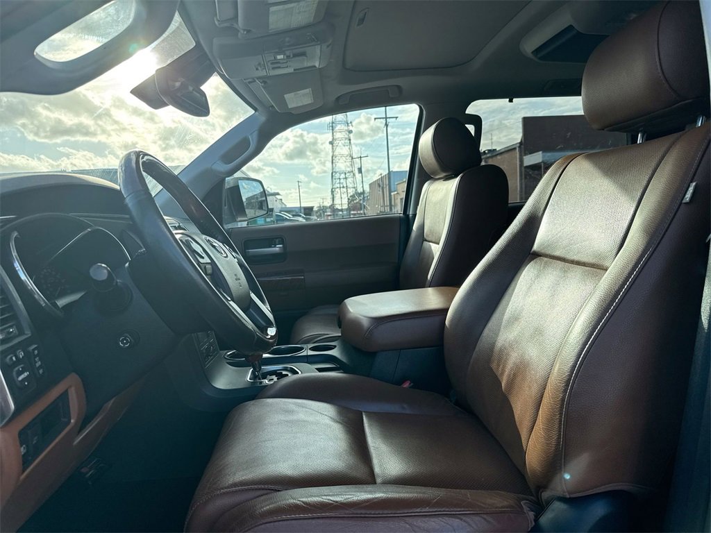 Used 2020 Toyota Sequoia Platinum image 13