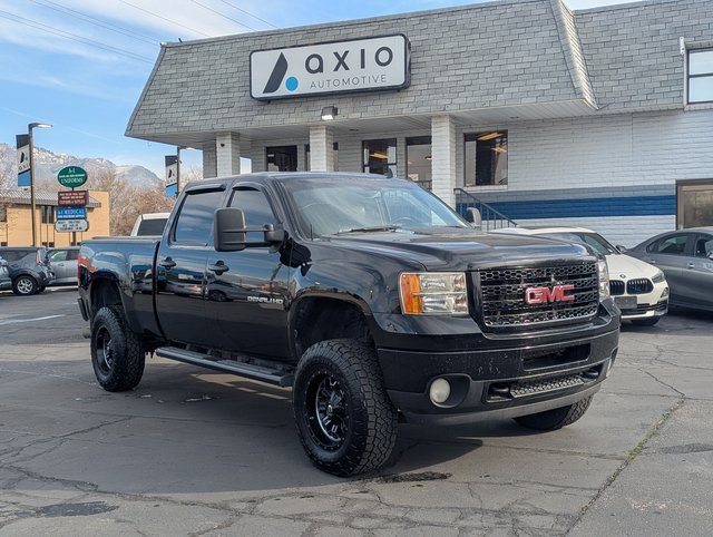 Used 2011 GMC Sierra 2500 Denali w/ Suspension Package, Off-Road