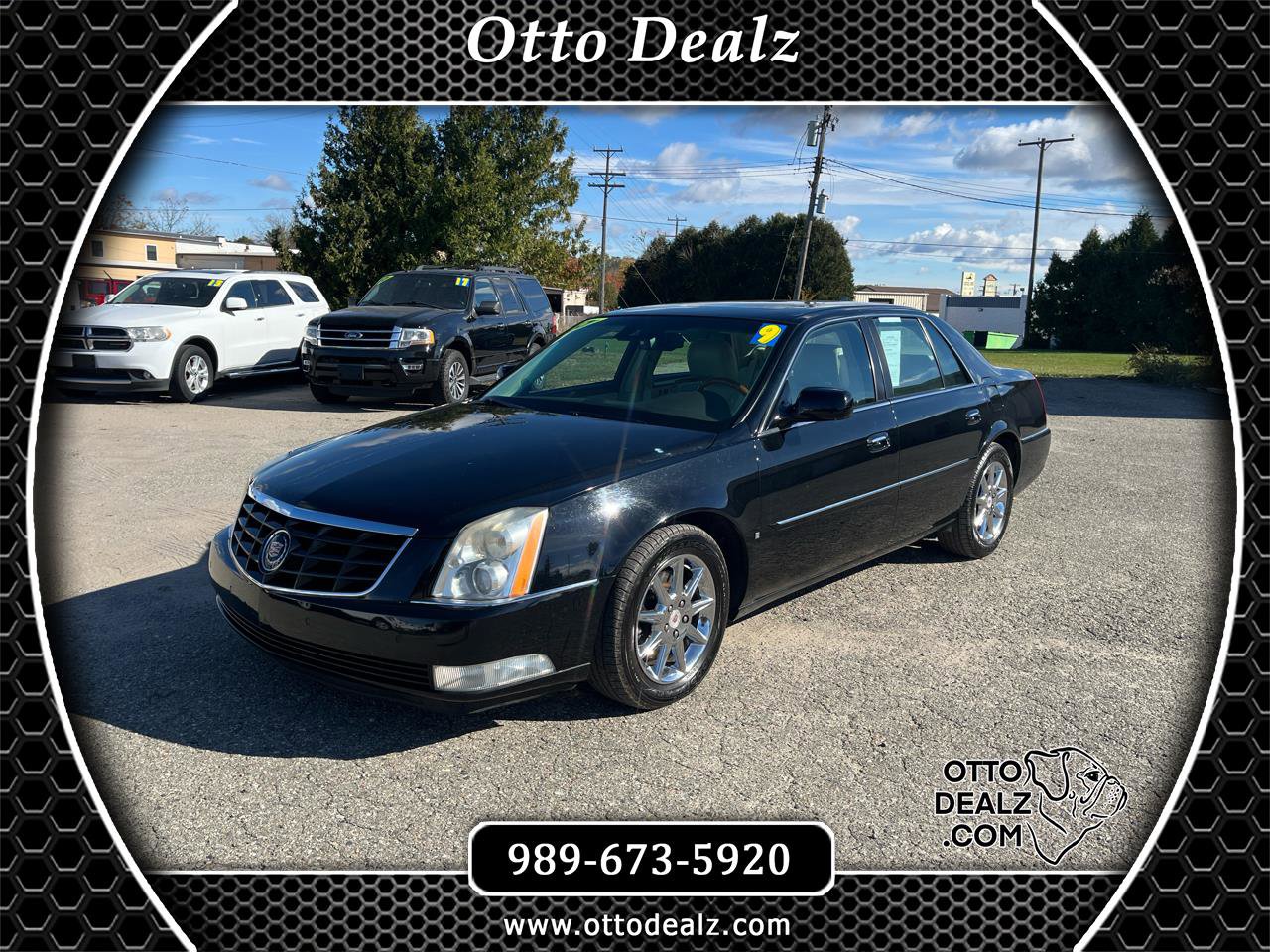 Used 2009 Cadillac DTS w/ Platinum Edition