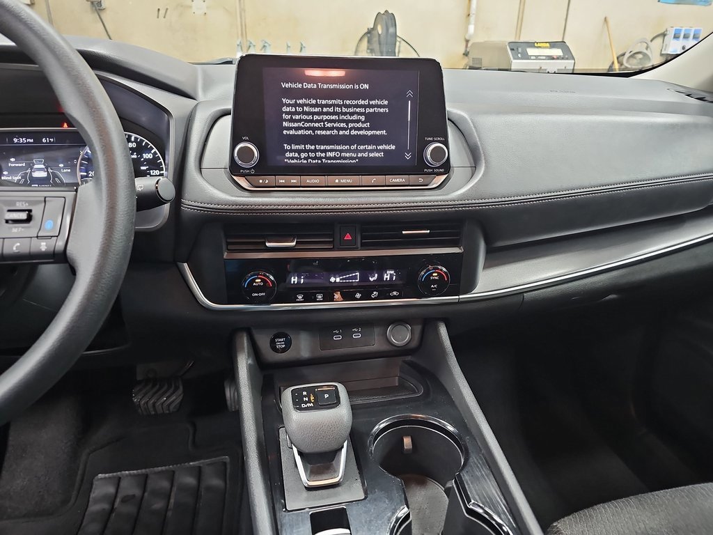 Used 2024 Nissan Rogue SV image 20