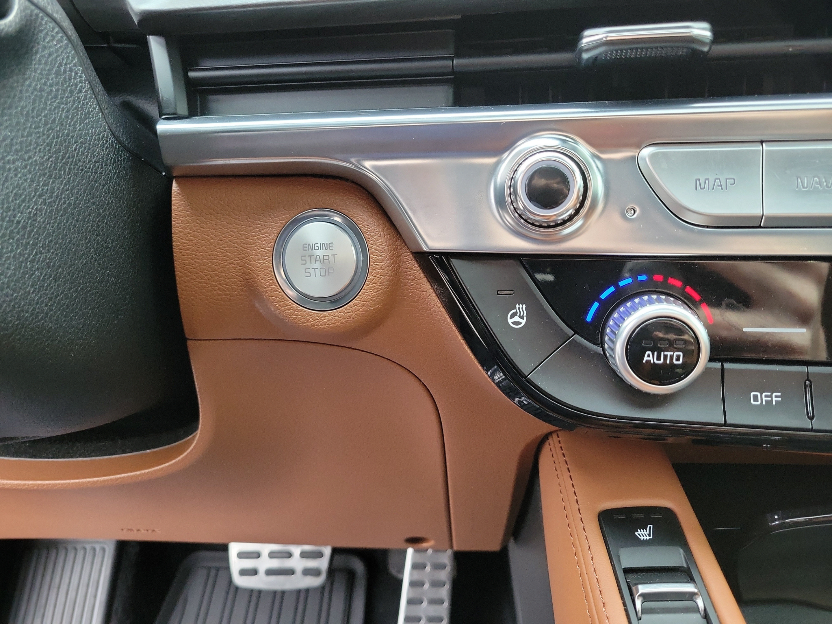Certified 2025 Kia Telluride SX X-Line AWD/4WD image 22
