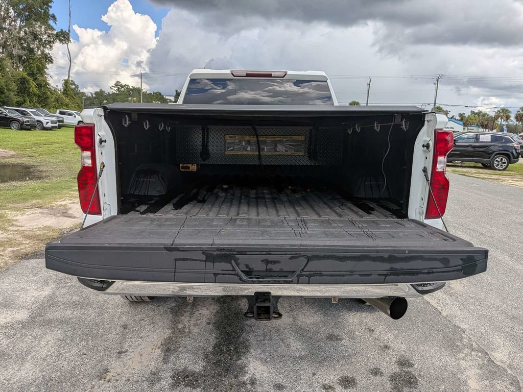 Used 2021 Chevrolet Silverado 2500 LT w/ Gooseneck/5TH Wheel Package AWD/4WD image 13