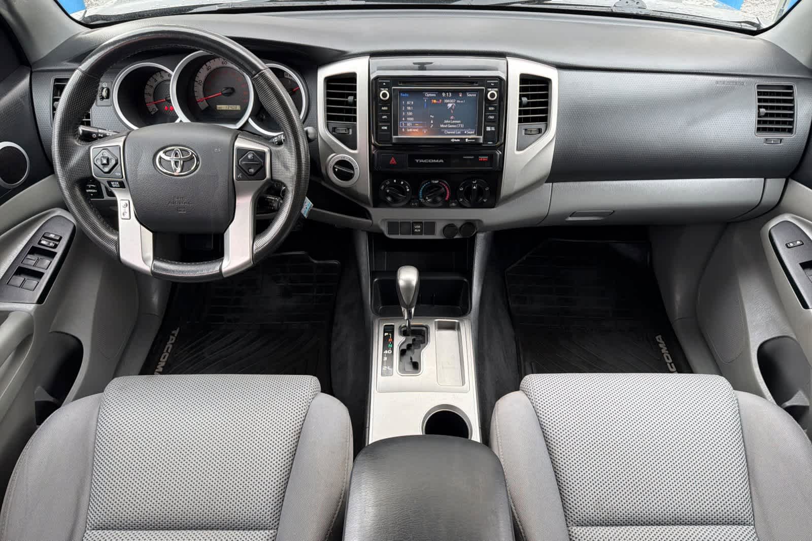 Used 2015 Toyota Tacoma 4x4 Double Cab w/ TRD Sport Package image 3