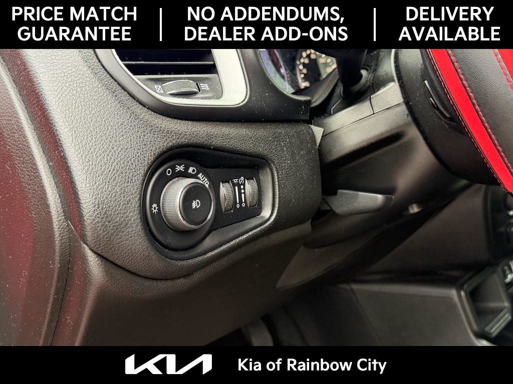 Used 2018 Jeep Renegade Latitude image 13