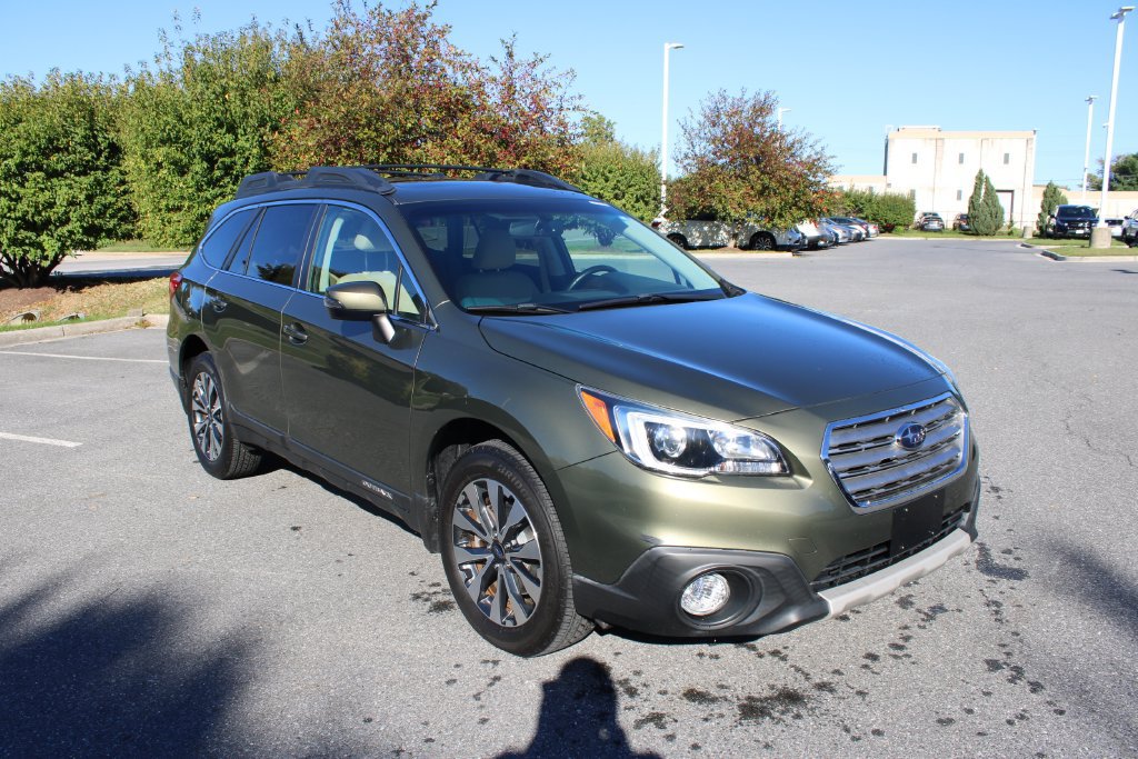 Used 2015 Subaru Outback 2.5i Limited AWD/4WD image 2