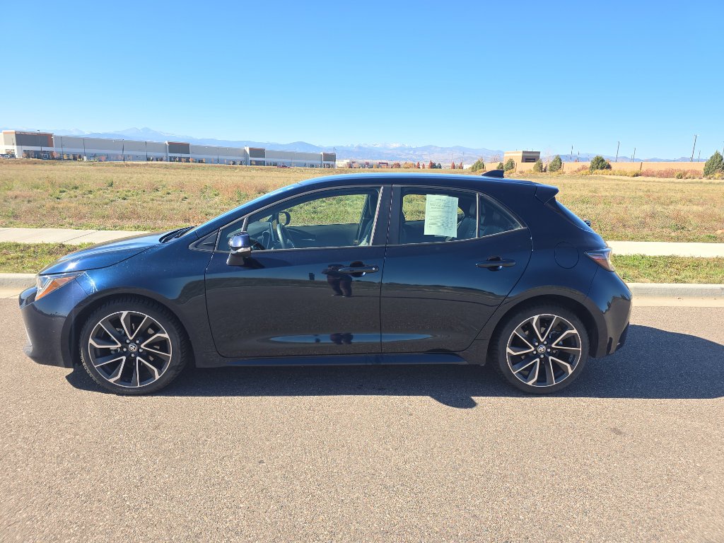 Used 2020 Toyota Corolla XSE image 2