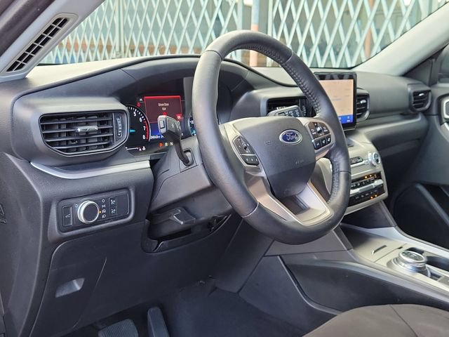 Used 2021 Ford Explorer XLT RWD image 8