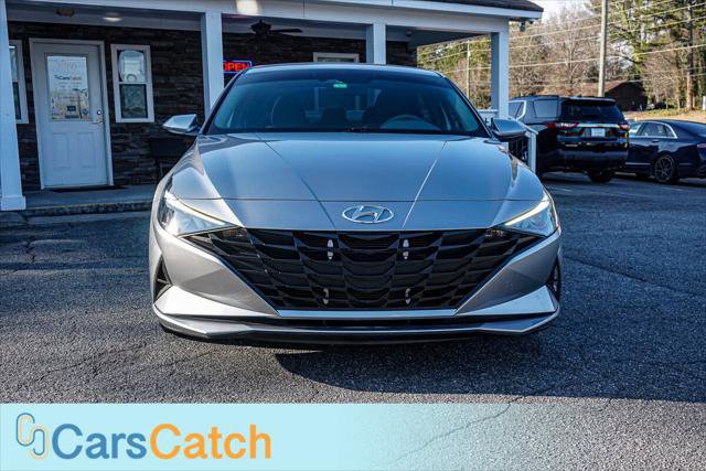 Used 2022 Hyundai Elantra SEL image 11