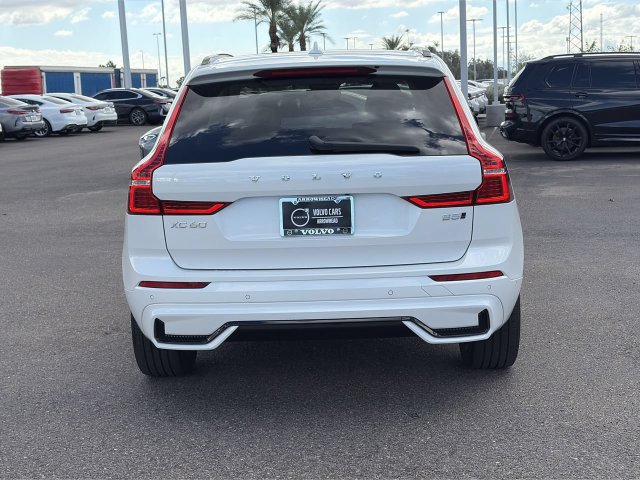 Used 2024 Volvo XC60 B5 Plus w/ Protection Package AWD/4WD image 7