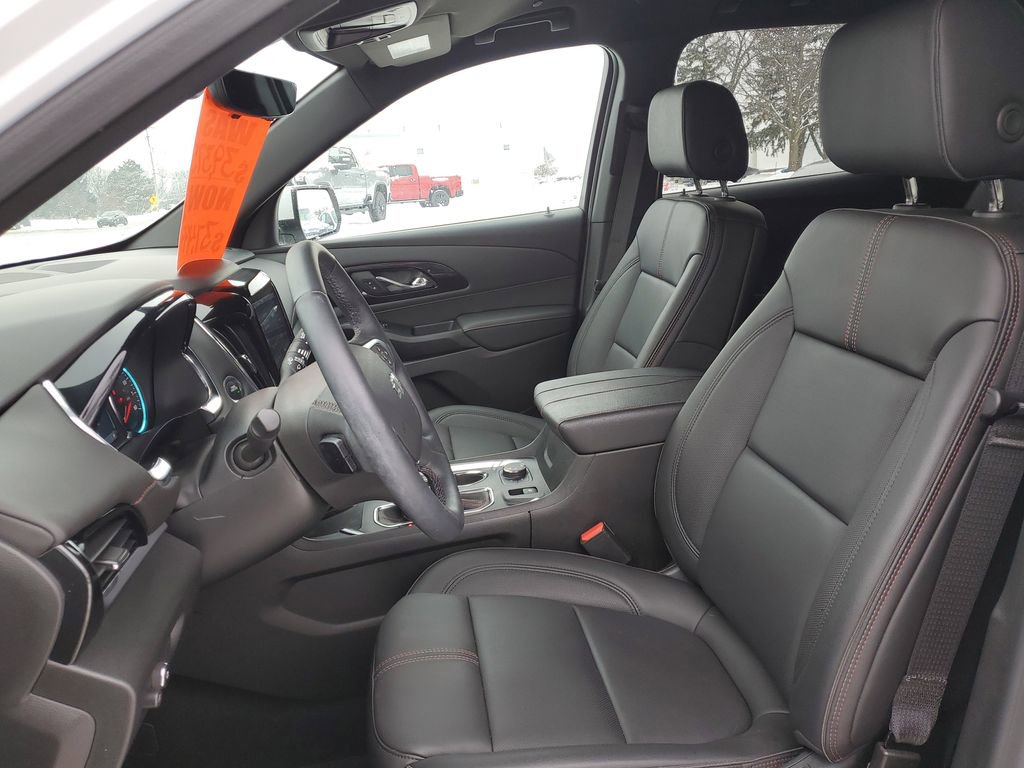 Certified 2023 Chevrolet Traverse RS image 5