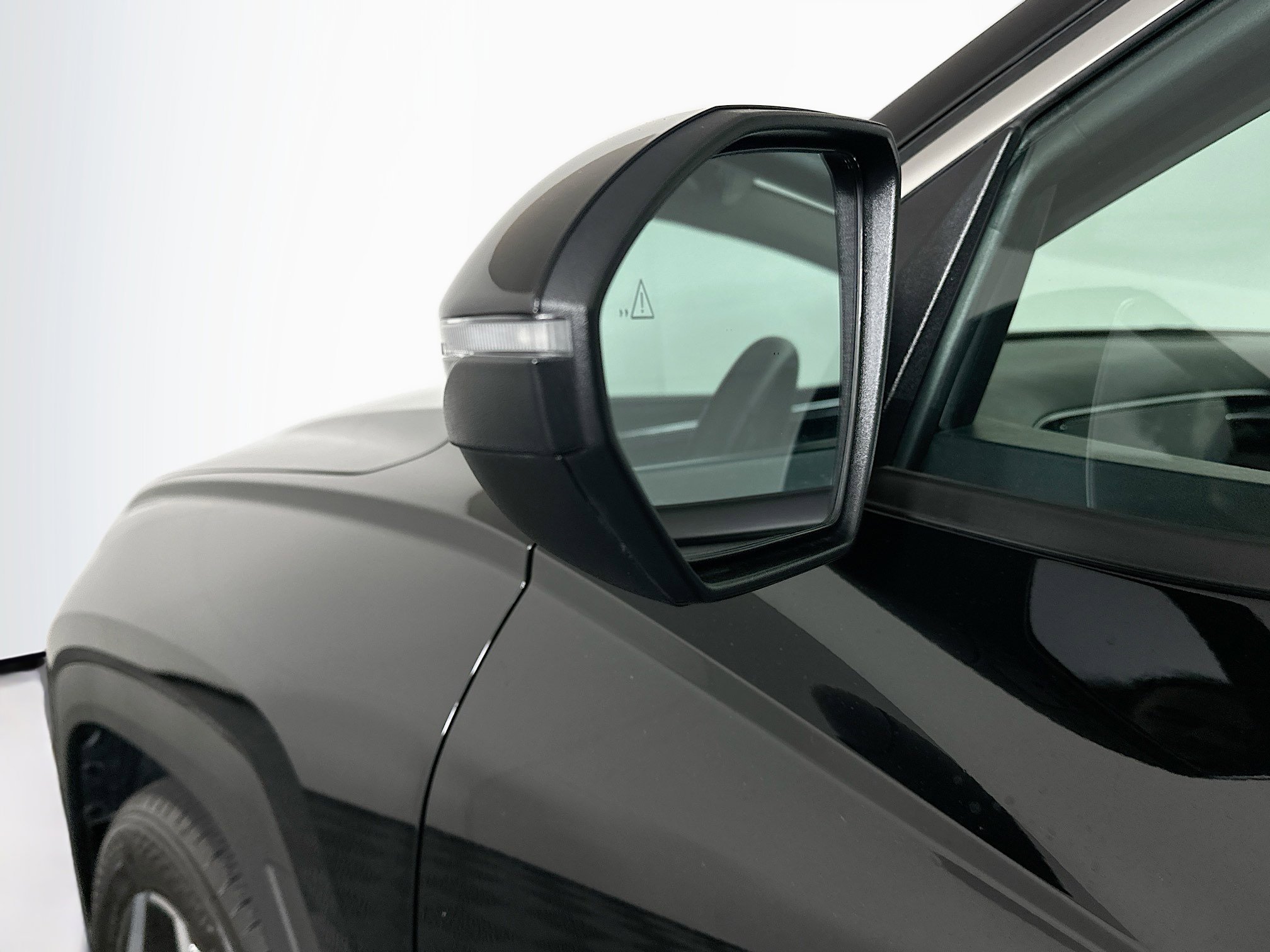 Used 2023 Hyundai Tucson SEL w/ Convenience Package image 16