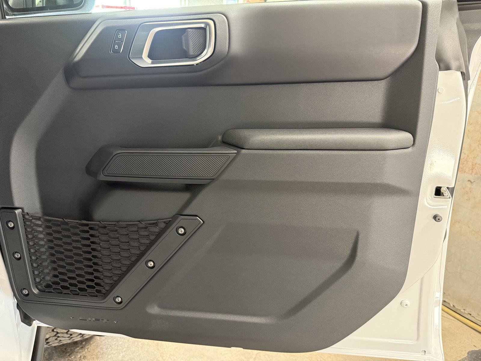 New 2025 Ford Bronco Badlands image 20