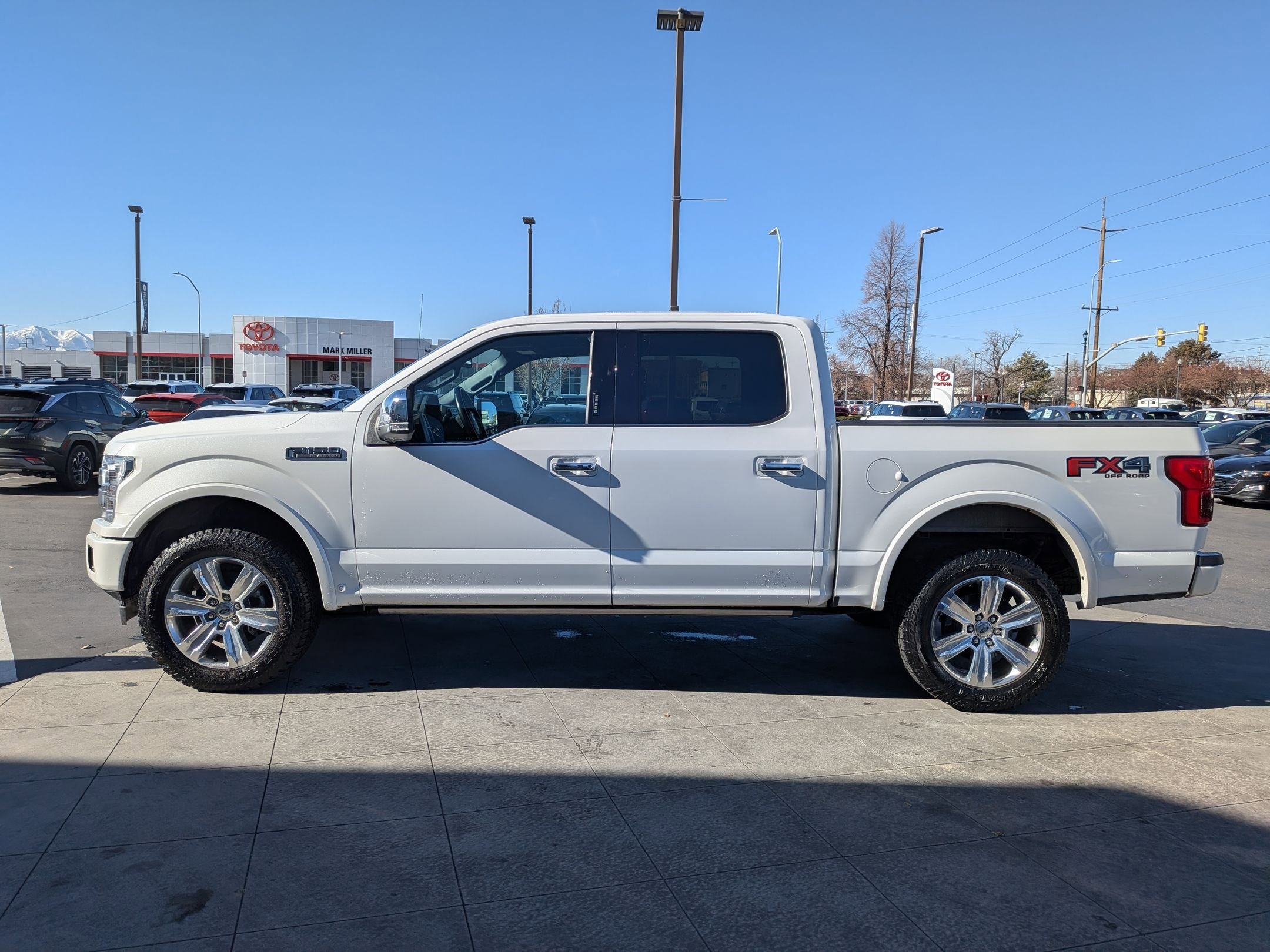 Used 2020 Ford F150 Platinum w/ Equipment Group 701A Luxury image 9
