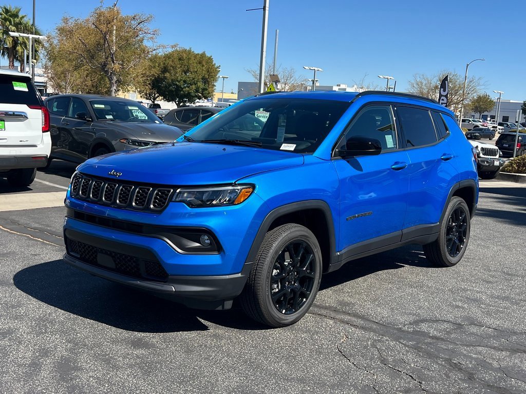 New 2026 Jeep Compass Latitude image 2