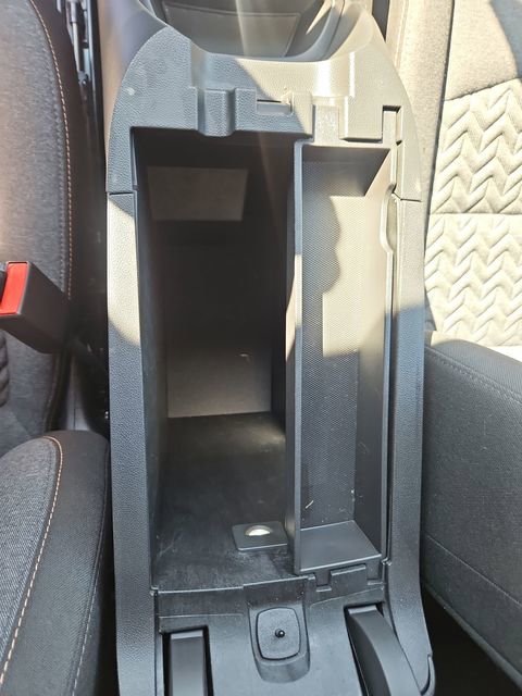 Used 2024 Chevrolet Equinox LT w/ LPO, Floor Liner Package image 25