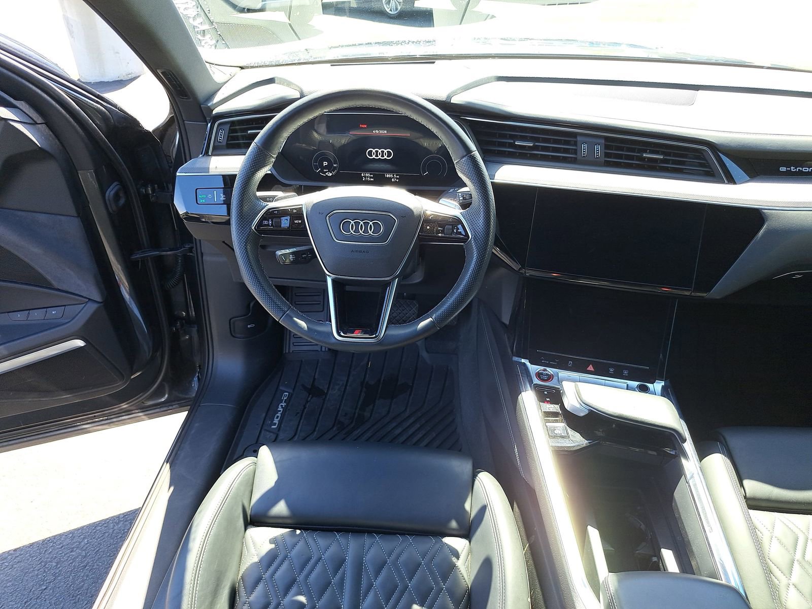 Used 2023 Audi e-tron S Prestige w/ Prestige Package image 6