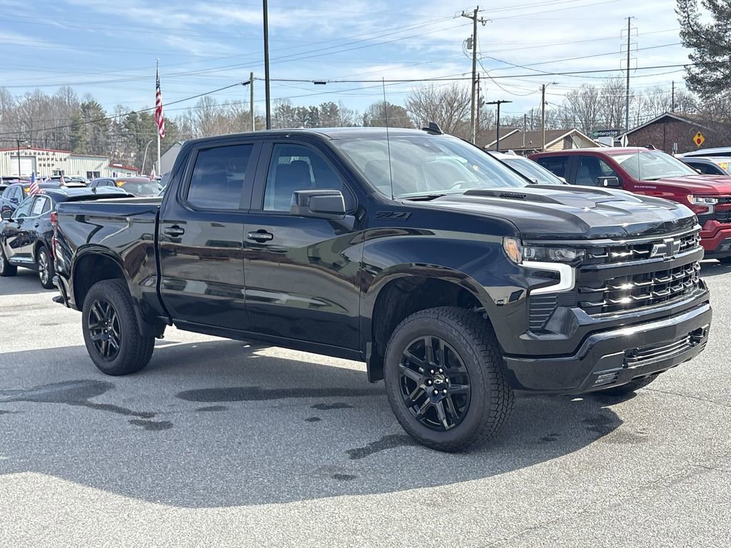 New 2026 Chevrolet Silverado 1500 LT Trail Boss w/ Dark Appearance Package image 2
