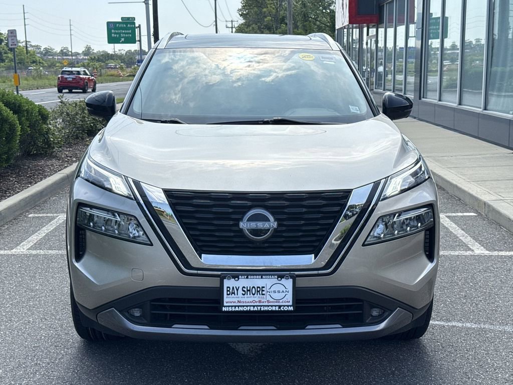 Certified 2022 Nissan Rogue SL image 3