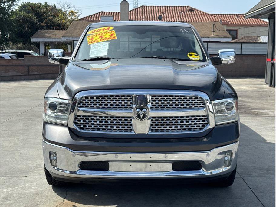 Used 2014 RAM 1500 Laramie w/ Convenience Group AWD/4WD image 3