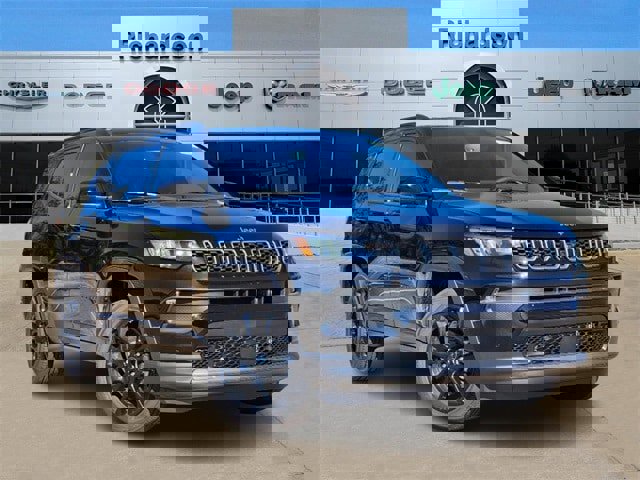 New 2025 Jeep Compass Latitude w/ Convenience Group