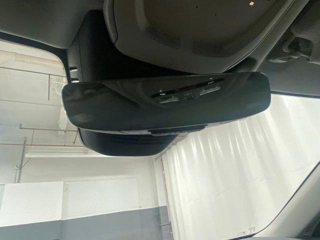 Certified 2025 Volvo S90 B6 Plus image 27