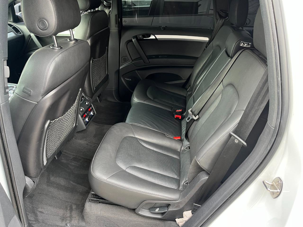 Used 2015 Audi Q7 TDI Prestige w/ Prestige Package image 13