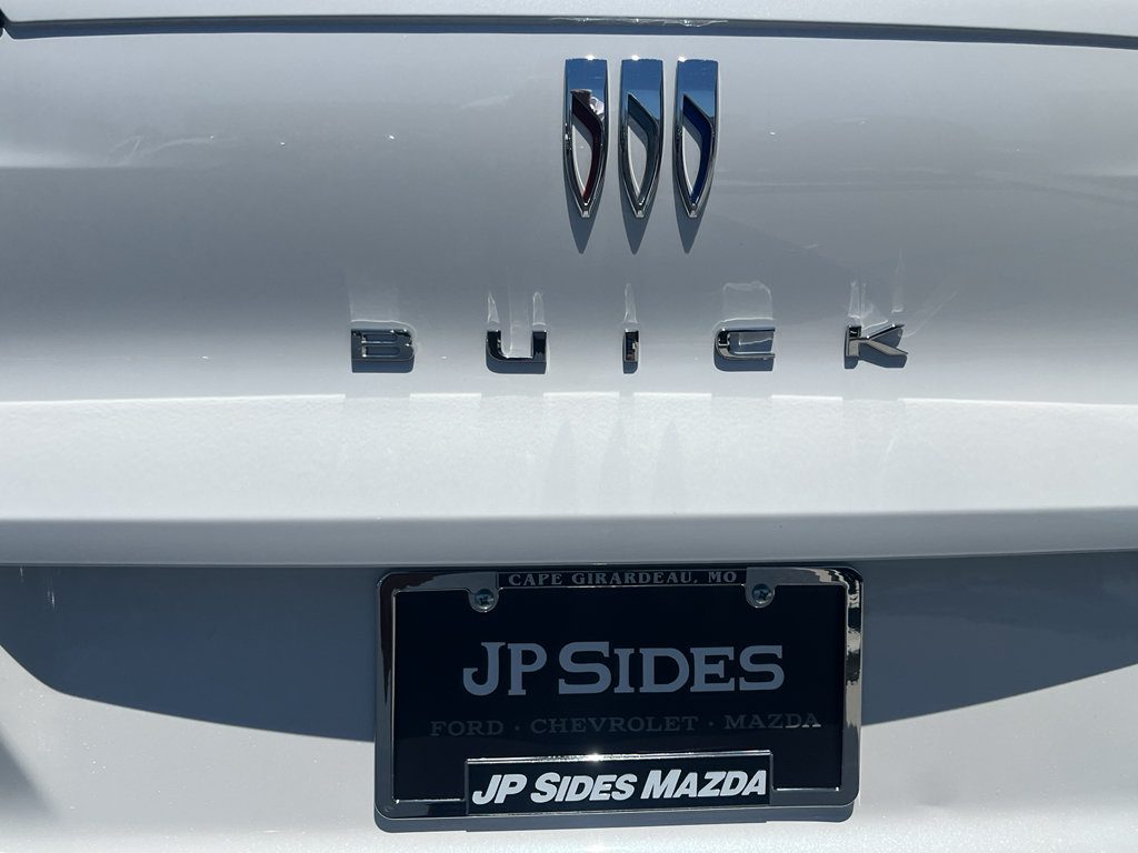 Used 2025 Buick Envista Avenir FWD image 41