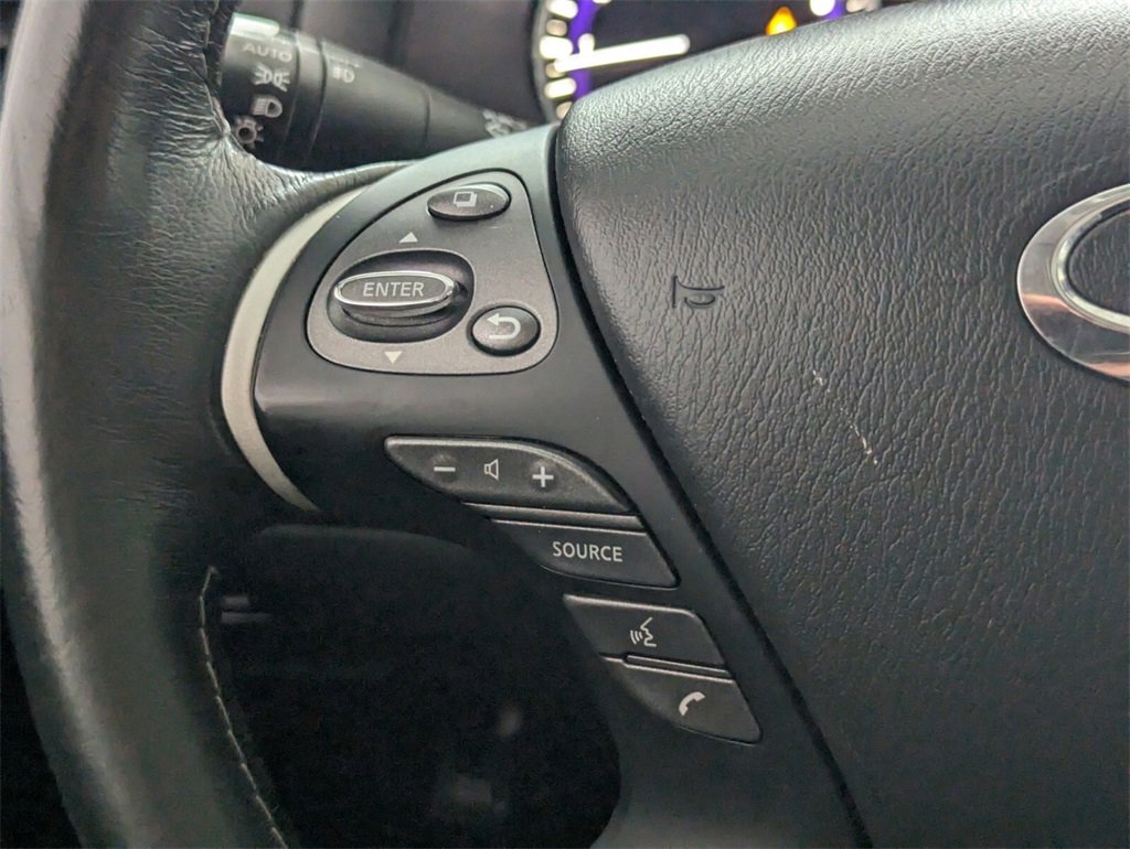 Used 2019 INFINITI QX60 Luxe w/ Essential Package image 28