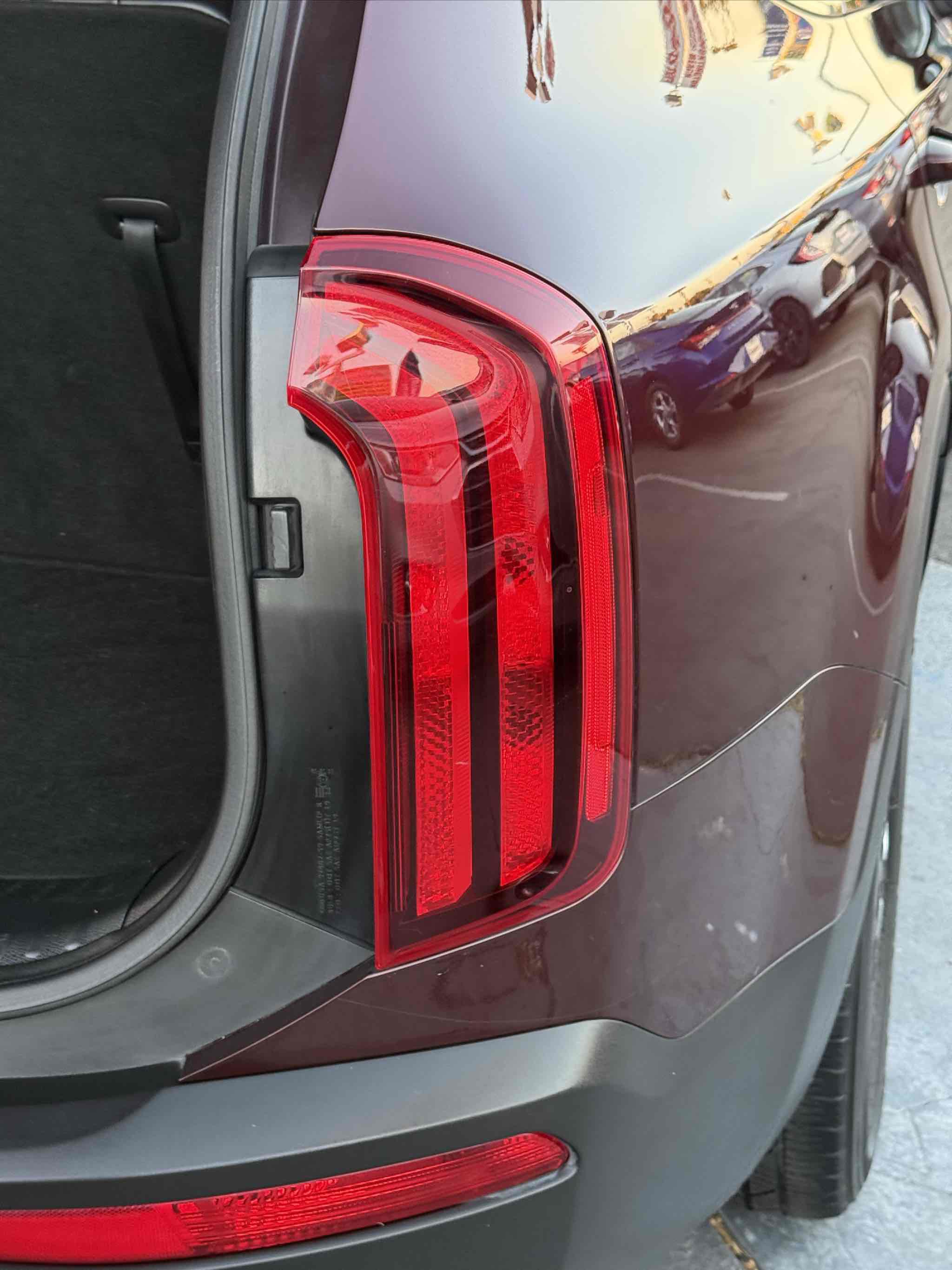 Used 2020 Kia Telluride LX image 81