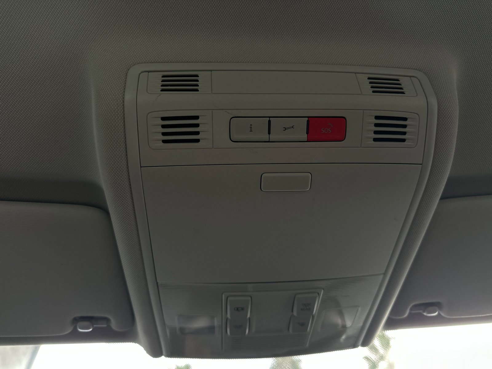 Used 2016 Volkswagen Golf SEL image 26