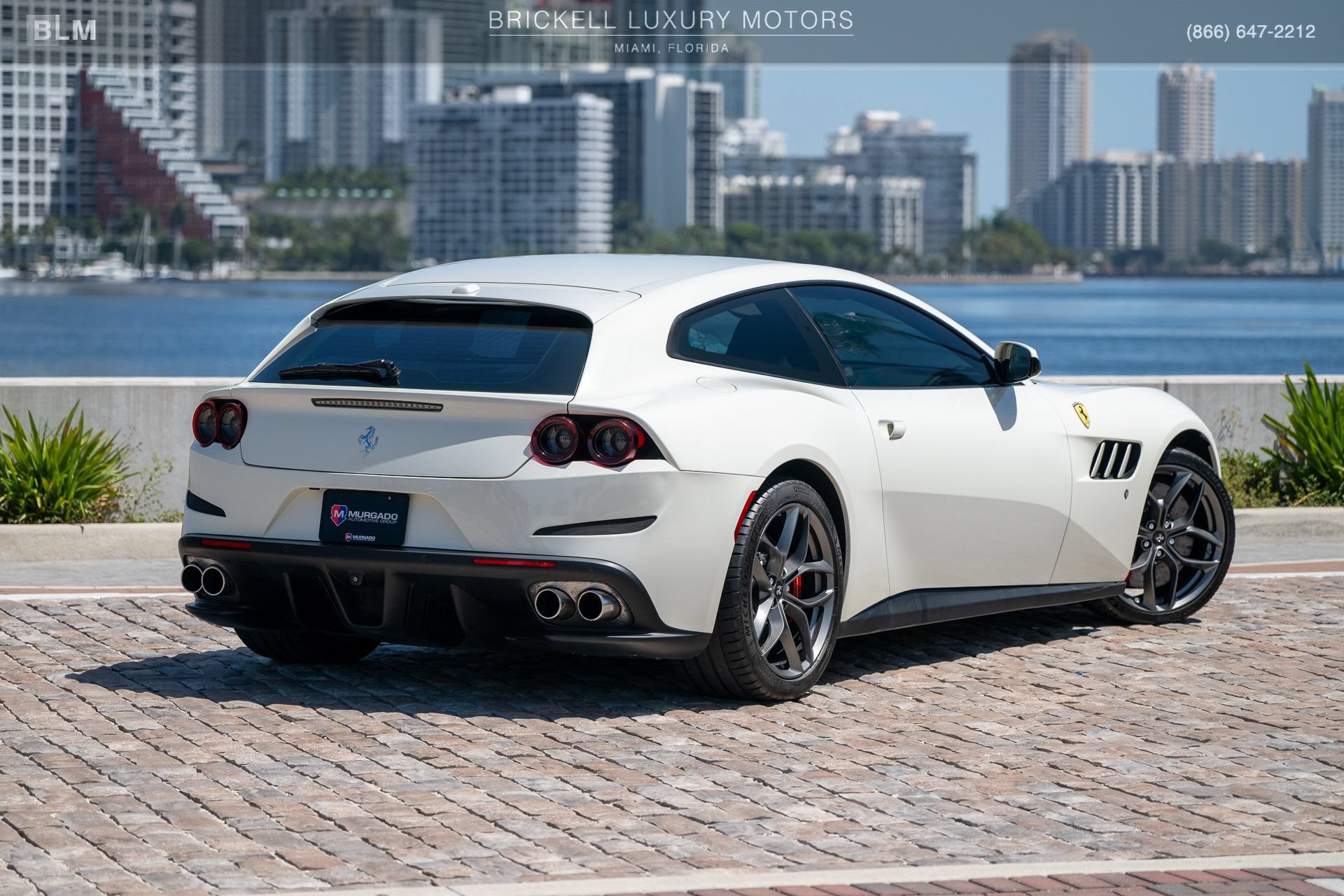 Used 2018 Ferrari GTC4Lusso T RWD image 4