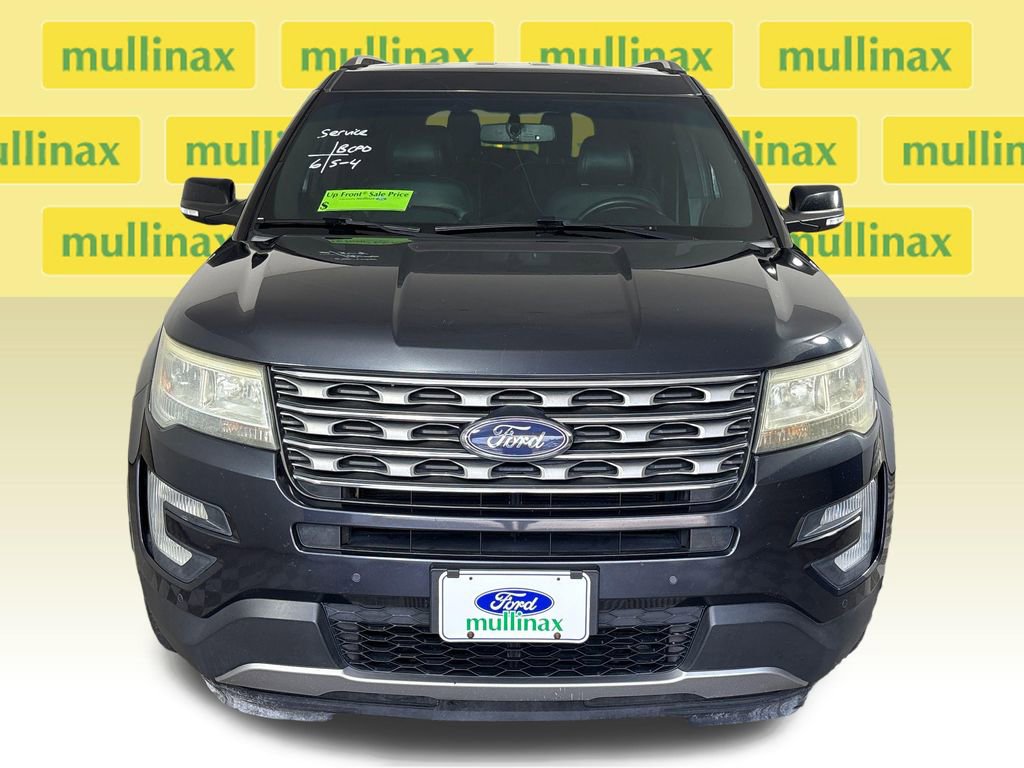Used 2017 Ford Explorer XLT w/ Equipment Group 202A FWD image 15