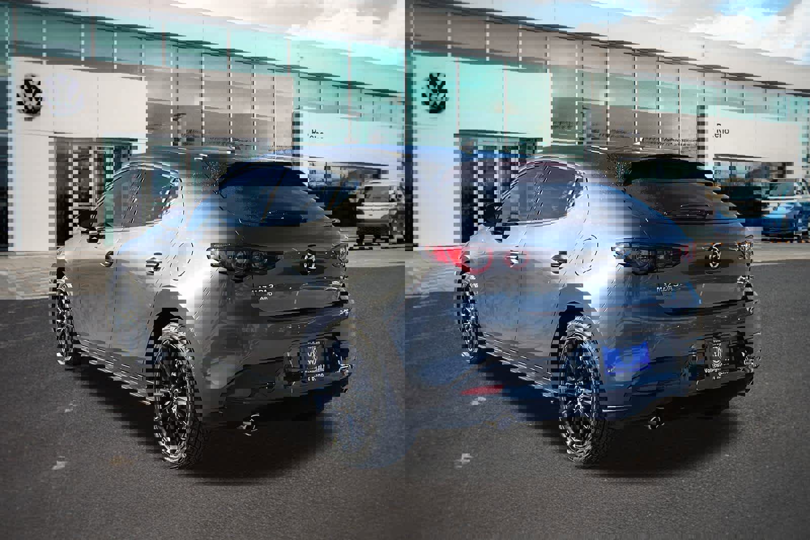 Used 2023 MAZDA MAZDA3 s image 7