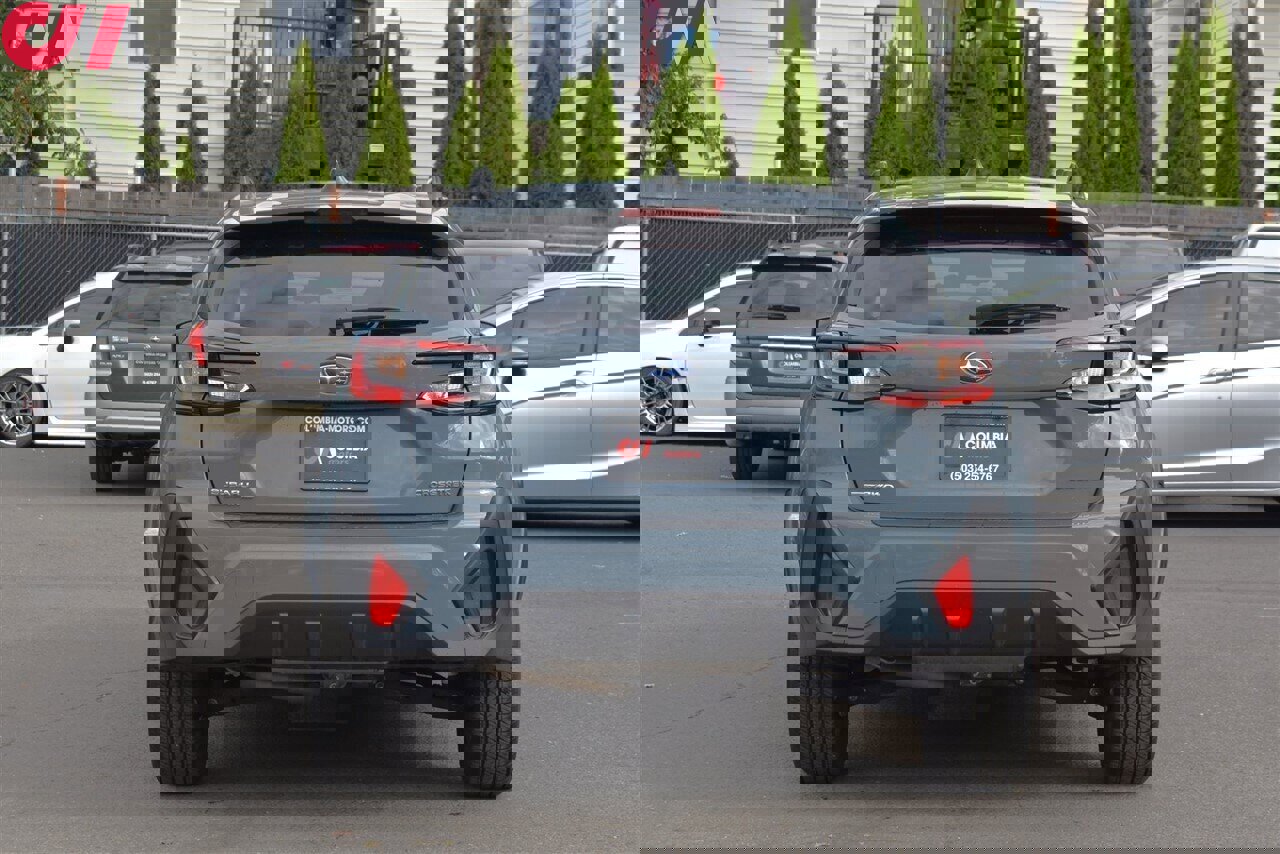 Used 2024 Subaru Crosstrek 2.0i Premium image 9