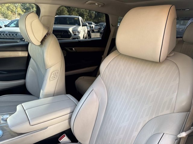 Used 2022 Genesis GV80 2.5T w/ Prestige Package 05 image 11