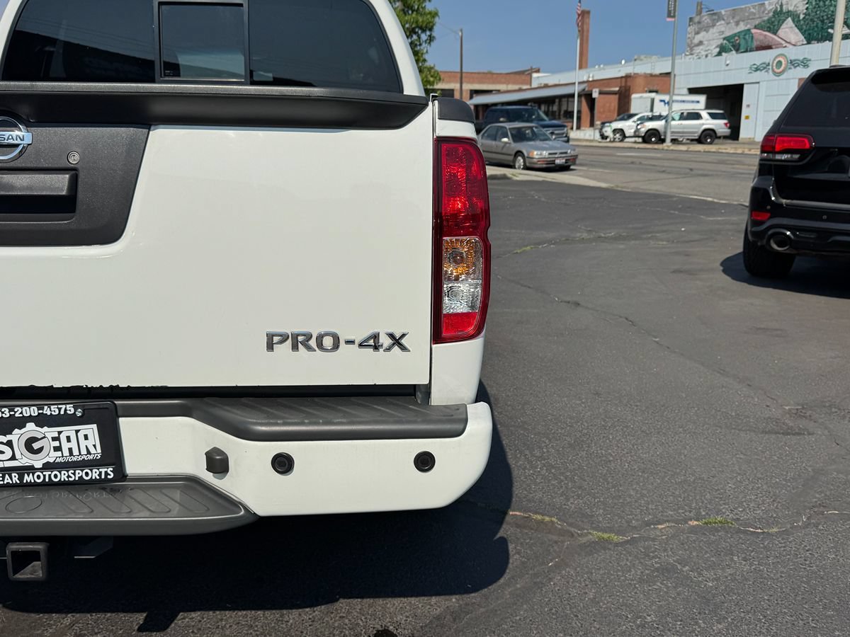 Used 2019 Nissan Frontier PRO-4X AWD/4WD image 11