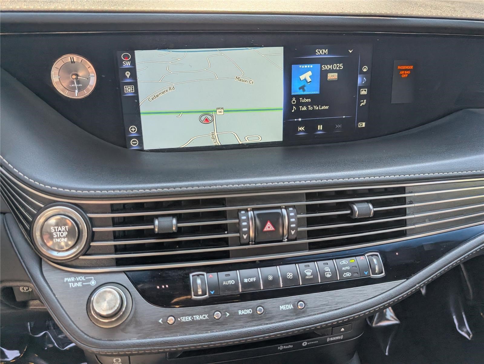 Used 2019 Lexus LS 500 AWD w/ Accessory Package (Z2) image 28