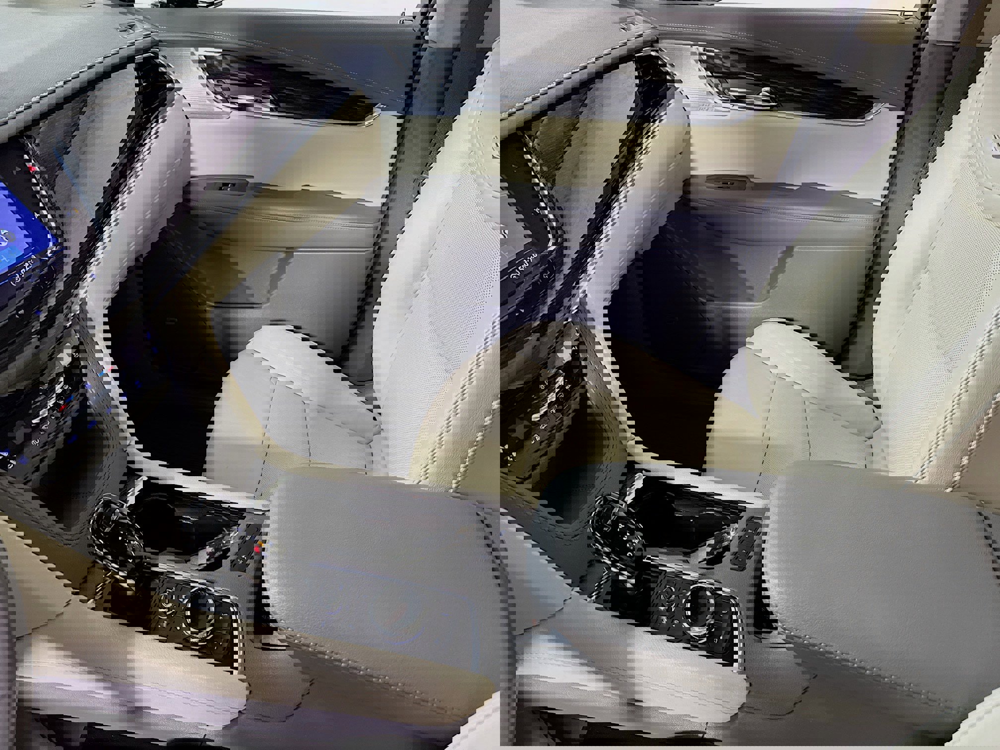 Used 2020 Cadillac XT6 Premium Luxury image 24