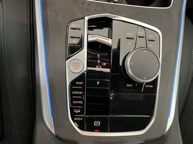 Used 2024 BMW X5 xDrive40i w/ Premium Package image 18