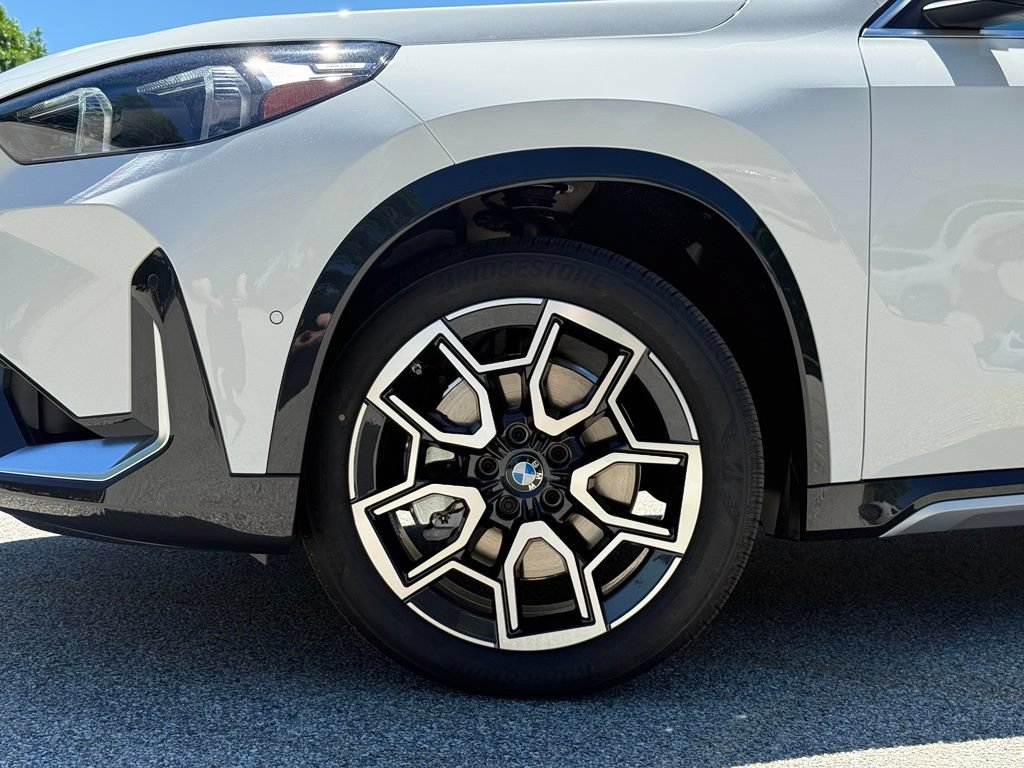 New 2026 BMW X1 xDrive28i AWD/4WD image 10