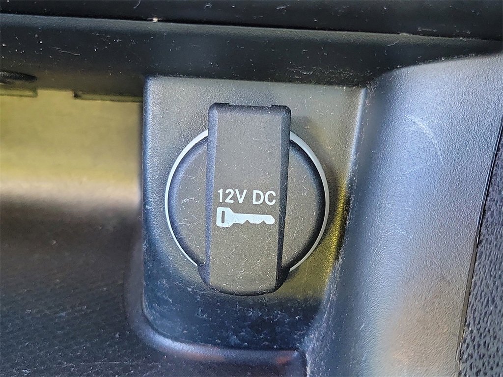 Used 2018 Dodge Charger SXT Plus w/ Blacktop Package image 26