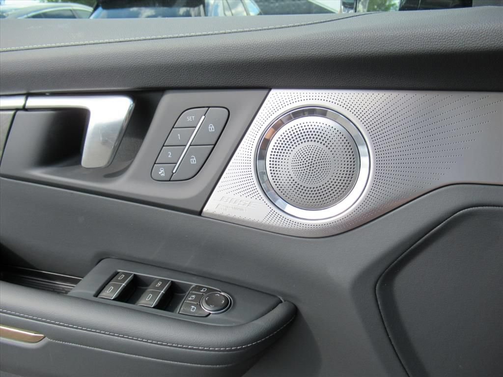New 2026 Buick Enclave Avenir w/ Super Cruise Package FWD image 23