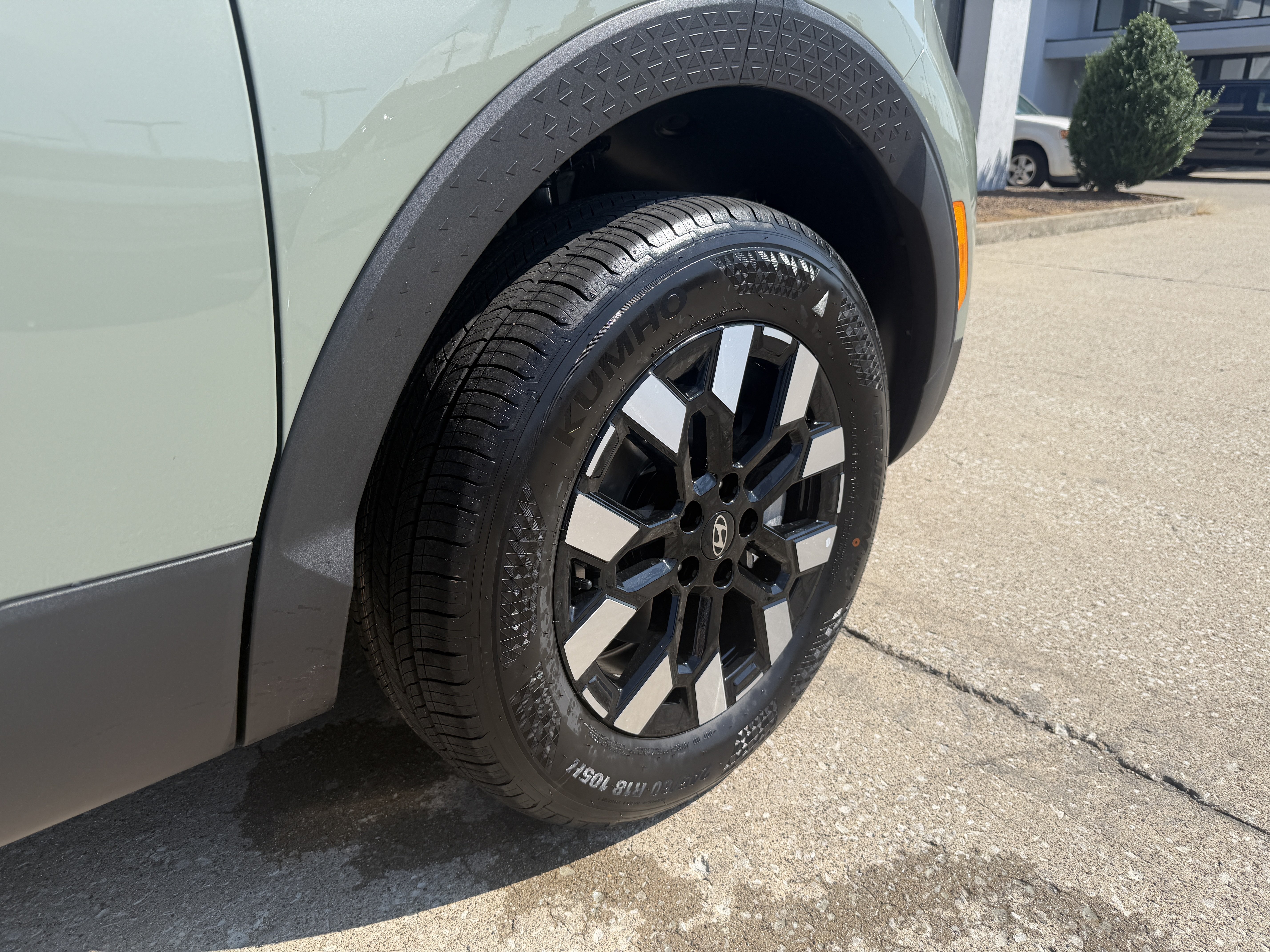 New 2027 Hyundai Santa Cruz SE AWD/4WD image 18