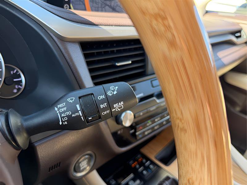 Used 2020 Lexus RX 350L FWD image 56