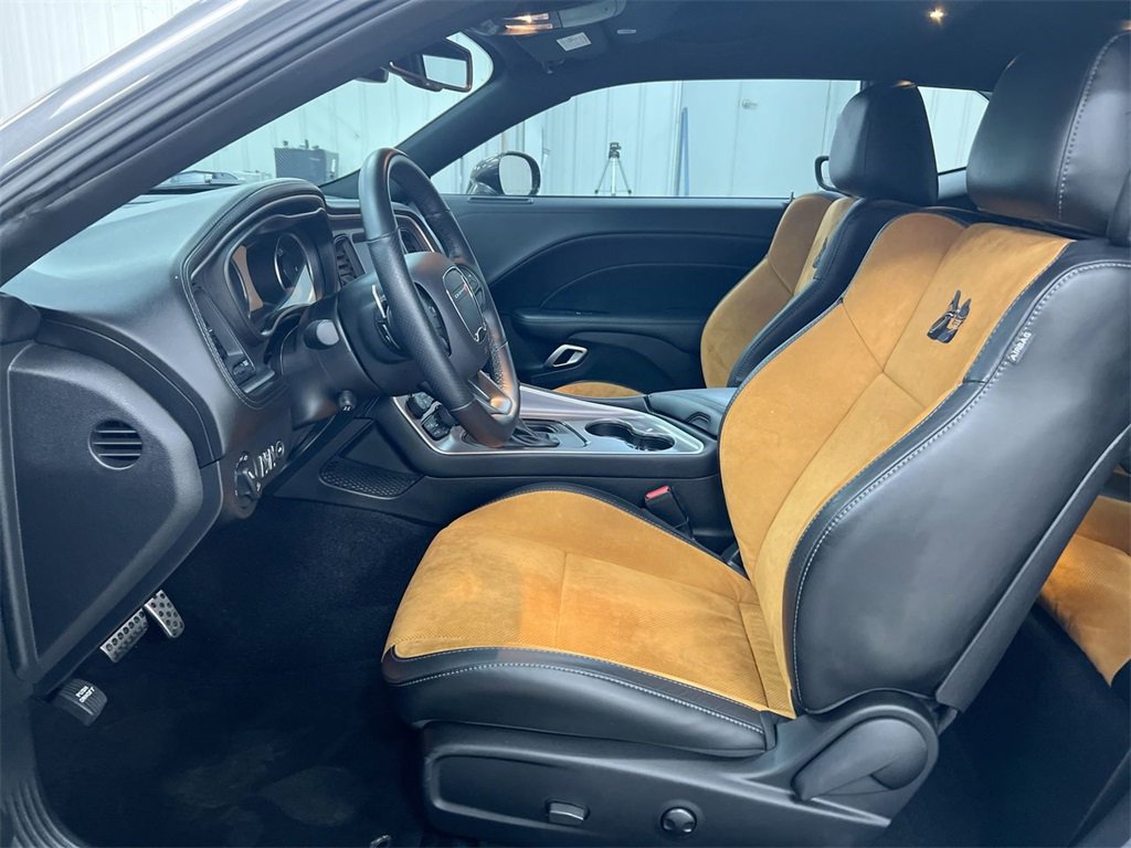 Used 2022 Dodge Challenger R/T Scat Pack w/ Dynamics Package image 19