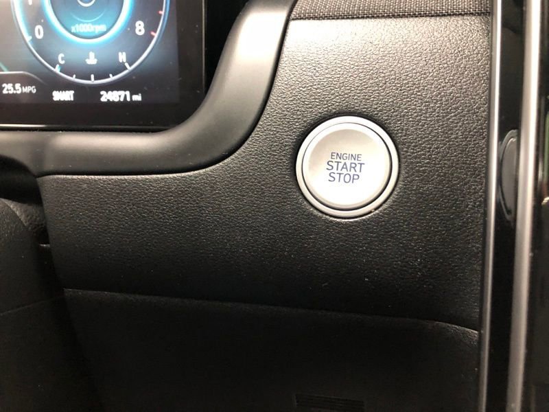 Used 2023 Hyundai Tucson Limited image 29