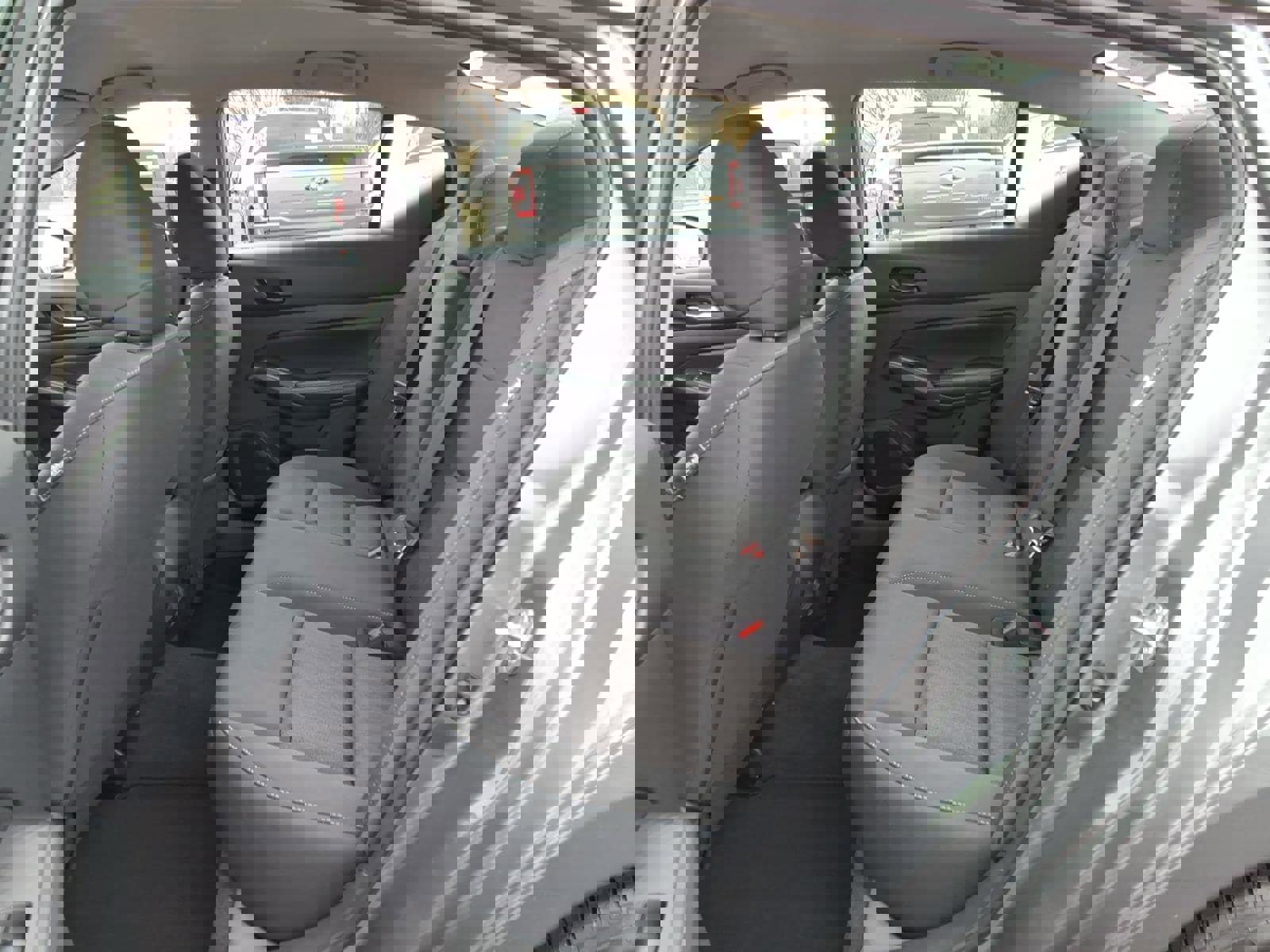 Used 2025 Nissan Altima 2.5 SV image 14